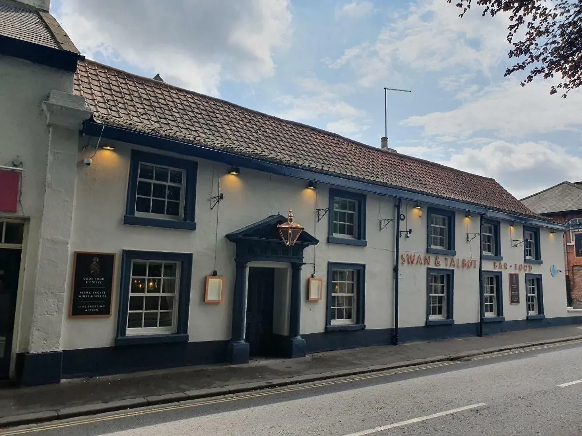 Swan & Talbot Inn Wetherby 3*,  Reino Unido